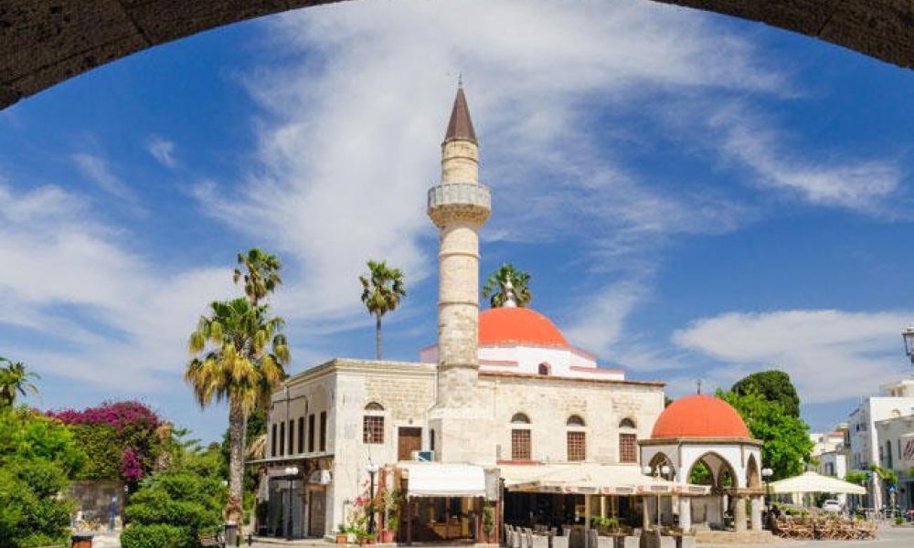 Θέμα με στρατιωτικές εγκαταστάσεις θέτουν οι μουσουλμάνοι στην Κω-”Στρατιωτικά οικήματα στην Κω ανήκουν σε περιοχή βακουφίων”.