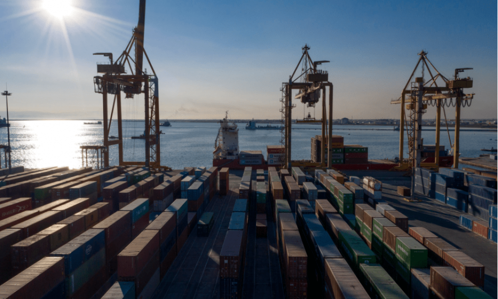 Νέα κομβική συνεργασία Ελλάδος-Αιγύπτου: Υπογραφή συμφωνίας Λιμένα Θεσσαλονίκης με Οικονομική Ζώνη του Σουέζ.