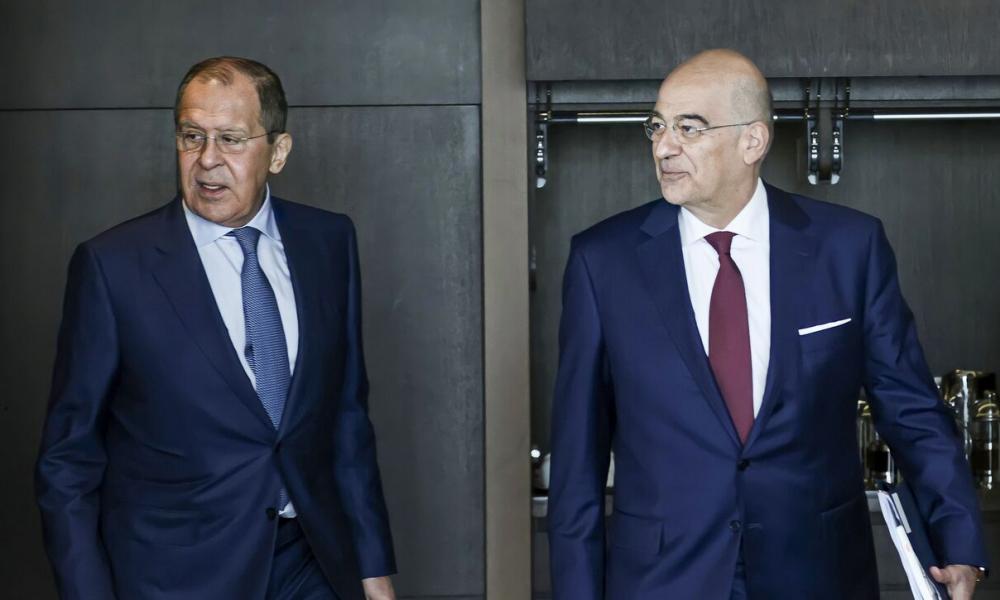 Ο Λαβρόφ το είπε ξεκάθαρα: Θα στοχοποιήσουμε μόνο όπου υπάρχουν Αμερικανοί στην Ελλάδα