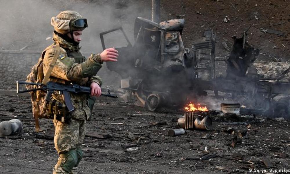 Καταγγελία-καταπέλτης! Γαλλίδα δημοσιογράφος: Ο ουκρανικός στρατός βομβαρδίζει ρωσόφωνους πολίτες-Μήπως και τους Έλληνες της περιοχής;