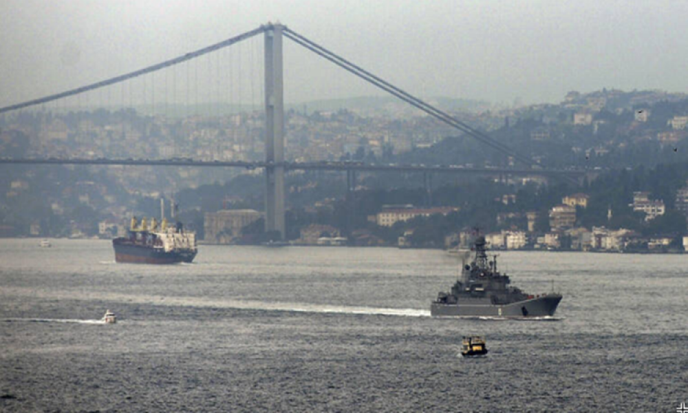 Απροκάλυπτη συνεννόηση Μόσχας και Άγκυρας! Τουρκικό σχέδιο παρεμπόδισης διέλευσης πολεμικών σκαφών στα Στενά
