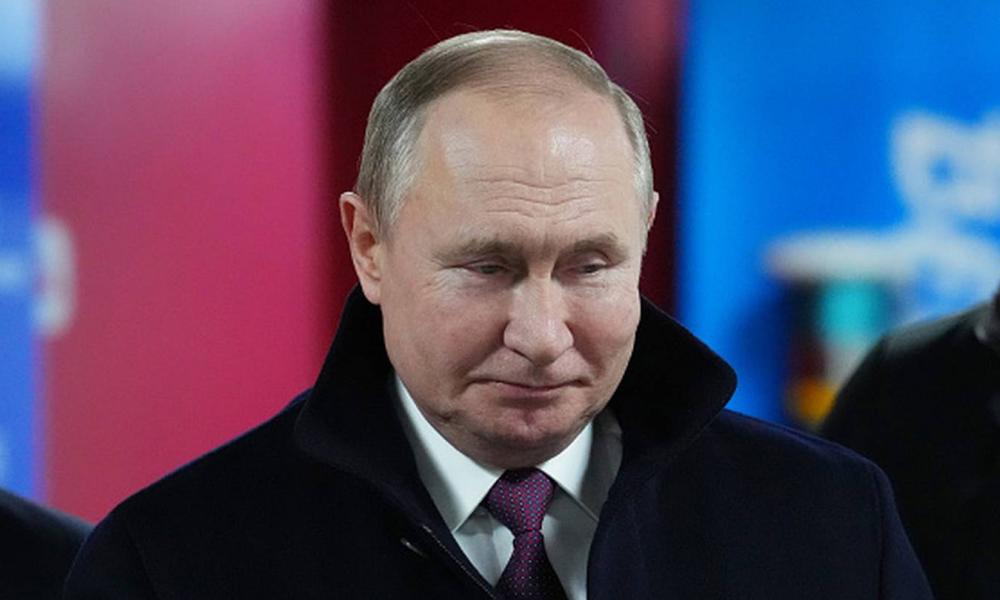 Ακέφαλη η Ρωσία; Ο Πούτιν "θα υποβληθεί σε εγχείρηση για καρκίνο"- Ο σκληροπυρηνικός της πρώην KGB που θα αναλάβει.