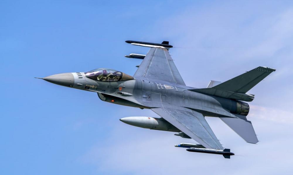 F-16 Fightning Falcon