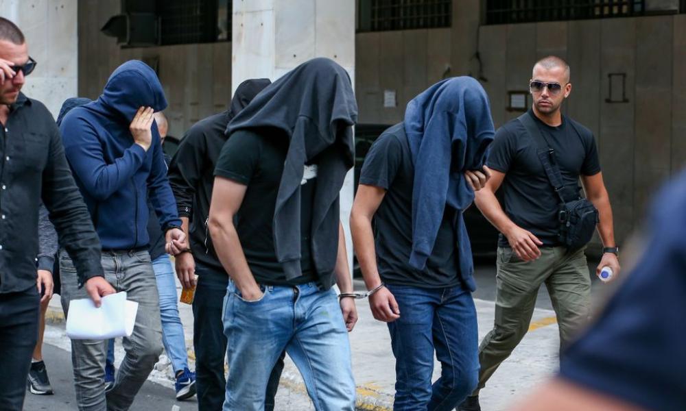 Τι γίνεται στην χώρα μας; Η άνανδρη επίθεση στον Αστυνομικό και η τρομερή αύξηση της βίας στην ελληνική κοινωνία.