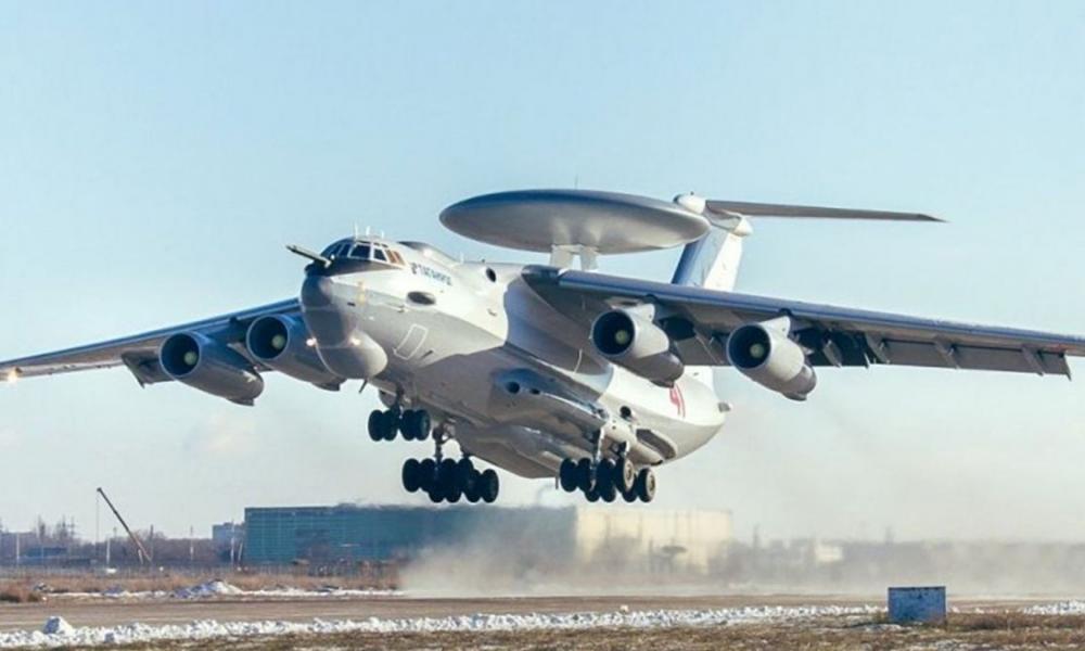 Ποιος κτύπησε τα ρωσικά αεροσκάφη; Το Κίεβο ανακοίνωσε την κατάρριψη δύο ρωσικών αεροσκαφών διοίκησης.