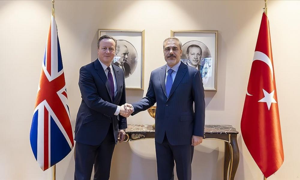 Ραγδαία βελτίωση των σχέσεων Μ. Βρετανίας -Τουρκίας. Πόσο επικίνδυνη είναι για Κυπριακό και οριοθέτηση της ΑΟΖ στη ΝΑ Μεσόγειο;