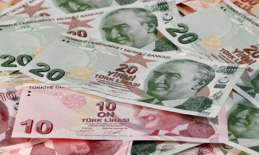 Η κάκιστη τουρκική οικονομία "σπρώχνει" τον Ερντογάν στα νύχια του Διεθνούς Νομισματικού Ταμείου.