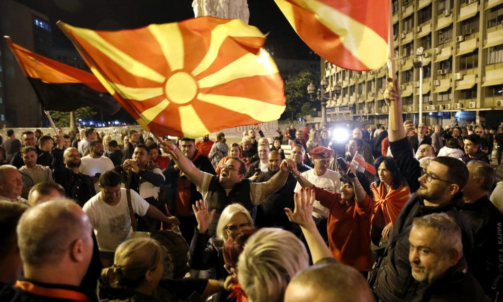 Το τέλος της Συμφωνίας των Πρεσπών. Σαρωτική νίκη των εθνικιστών του VMRO: Άνοιγουν το δρόμο στο σκέτο “Μακεδονία”.