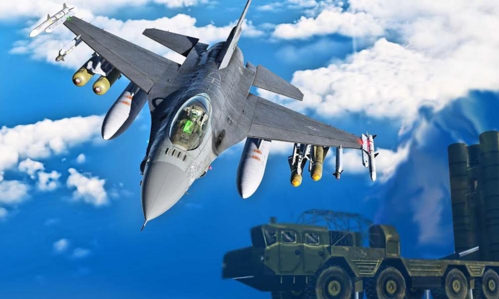 F-16 εναντίον S-400