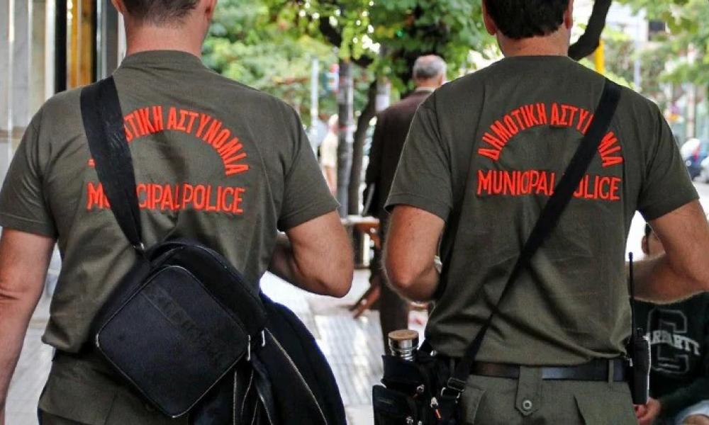 Στο κύκλωμα εκβιασμών 23 εμπλεκόμενοι και 14 συλλήψεις-Καρατομήθηκαν από τον Χαρδαλιά οι επόπτες Υγείας | Pentapostagma