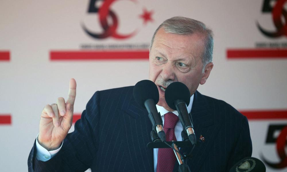 Ερντογάν εκτός ορίων. Τα έβαλε με τον Δένδια: «Θρασύς» και «απρεπής». Να τον βάλει στη θέση του ο Μητσοτάκης.