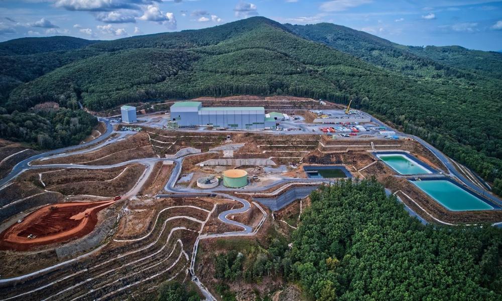 Εθνικό έγκλημα για τις επόμενες γενιές των Ελλήνων. Τόνους χρυσού αξίας πολλών εκατ. εξορύχτηκε στην Χαλκιδική και "πέταξε" στο εξωτερικό.