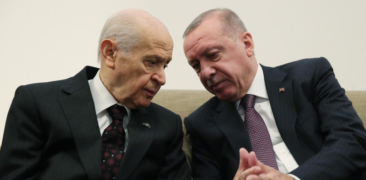 Handelsblatt: «Τουρκία – οι τουρίστες ως πολιτικοί όμηροι» – Τι ...