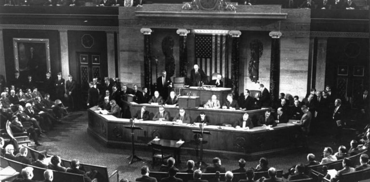 AIM82 Όταν η αμερικάνικη αεροπορία προσπάθησε να ξεγελάσει το