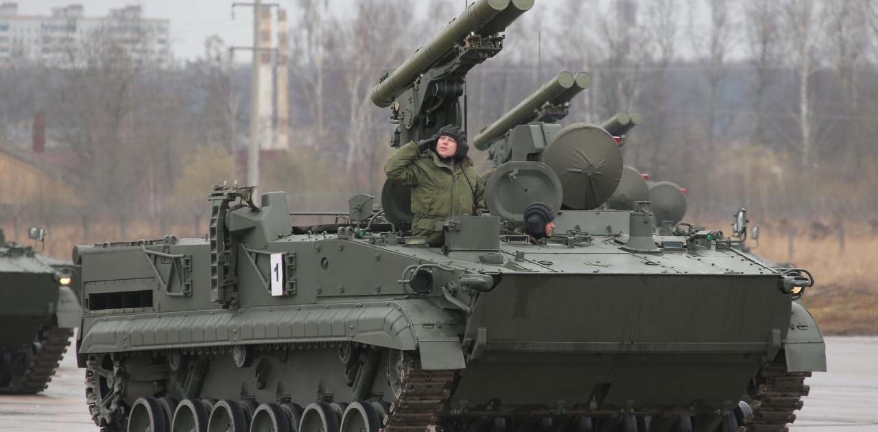 Putin prepares armored corps to target Kiev, Russia anti-tank tanks Khrizantema-S against Leopard Challenger Kiev