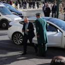 Γιάννης Αλαφούζος, tesla