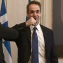 Μητσοτάκης χειραψία κοροναϊός