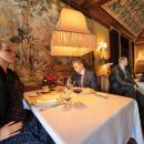 εστιατόριο με κούκλες