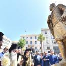 Αποκαλυπτήρια ανδριάντα στην Μητρόπολη Πειραιώς
