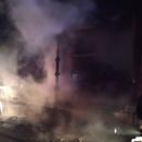 Καίγεται νταλίκα