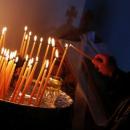 κεράκια στην εκκλησία