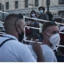 ταξιδιώτες με μάσκα