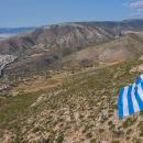 Ελληνική σημαία στον Υμηττό