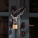 λίστα με τις κλειστές και ανοιχτές επιχειρήσεις