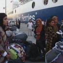 μεταφορά μεταναστών από νησιά