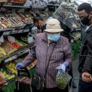 Στην Αγγλία με μάσκες