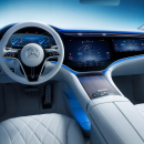 1. Mercedes-Benz EQS (56 Ίντσες)