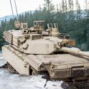 Abrams κολλημένο σε πάγο