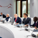 G7