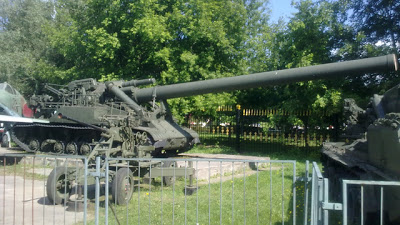 το-τερατώδες-σοβιετικό-πυροβόλο-που-έριχνε-πυρηνικά-βλήματα-4