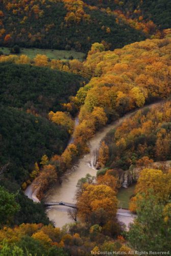 Ζαγοροχώρια: Σαράντα έξι πανέμορφα χωριά σκαρφαλωμένα στα βουνά των Ιωαννίνων