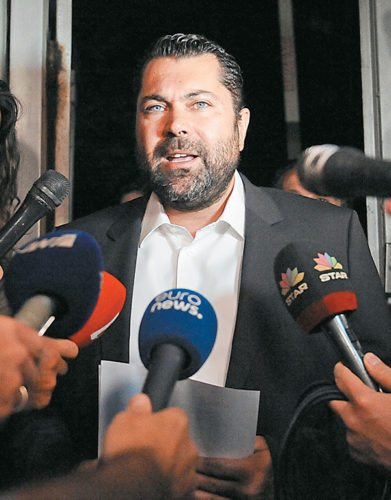 Ανοιγμα στους νέους, «μαύρο» στους παλιούς με 4 τροπολογίες