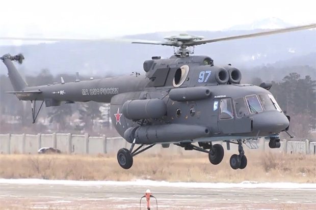 arctic-attack-chopper-takes-first-public-flight-727902