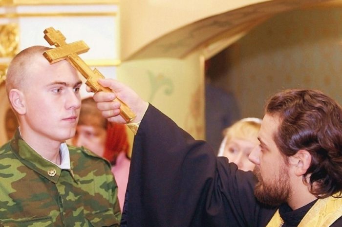 russian-priest-belssing-soldier-e1270154750917