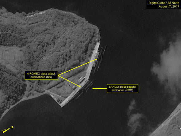 Πυρηνικός τρόμος – Ο Κιμ Γιονγκ Ουν πατάει το κουμπί – Η Β.Κορέα ετοιμάζει εκτόξευση βαλλιστικού πυραύλου  
