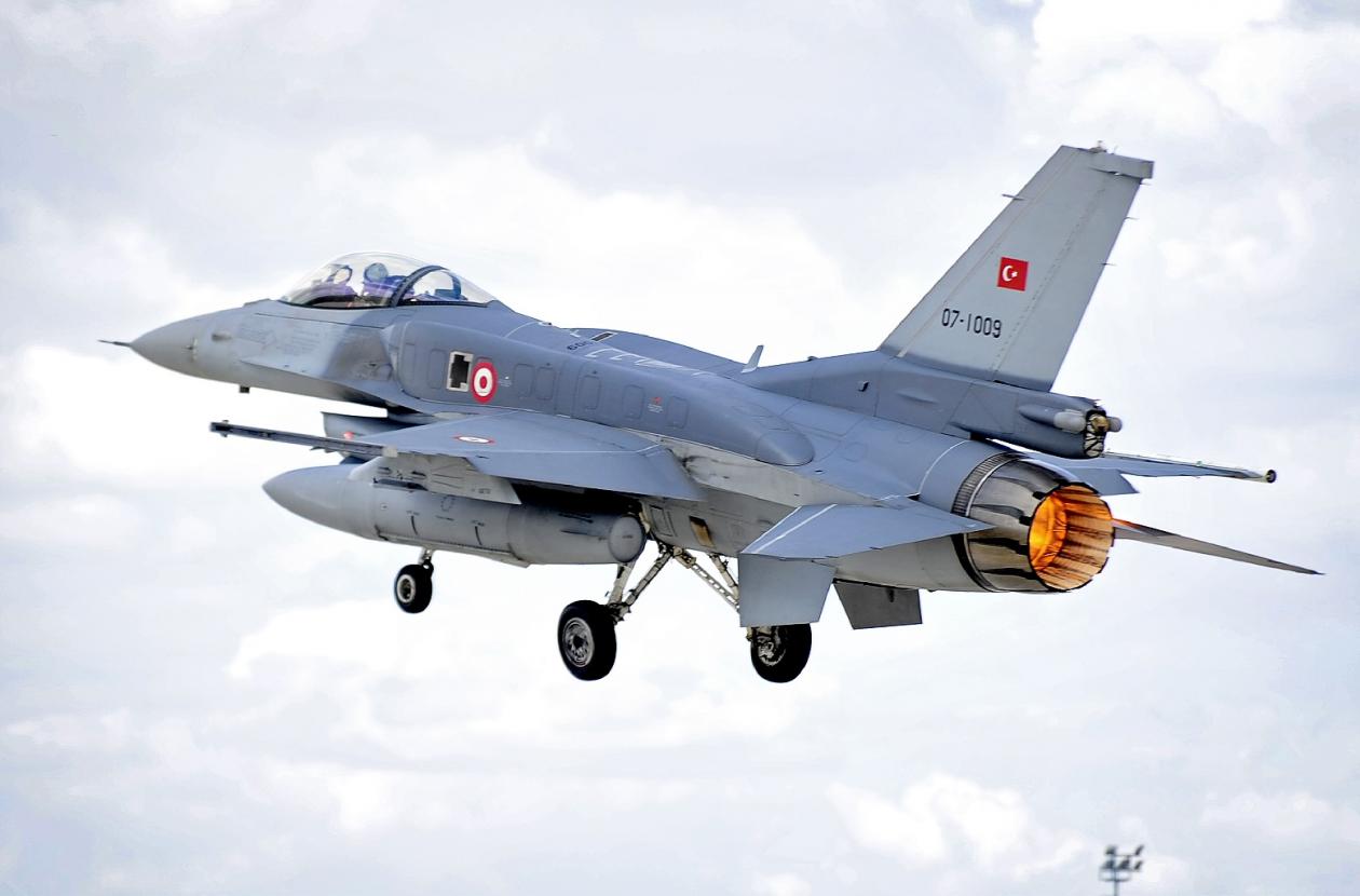 Διεθνή ΜΜΕ ξεφτιλίζουν τις ΤΕΔ: «Σε άθλια κατάσταση η Τουρκική ΠΑ» – «Υπερέχουν οι Έλληνες πιλότοι»