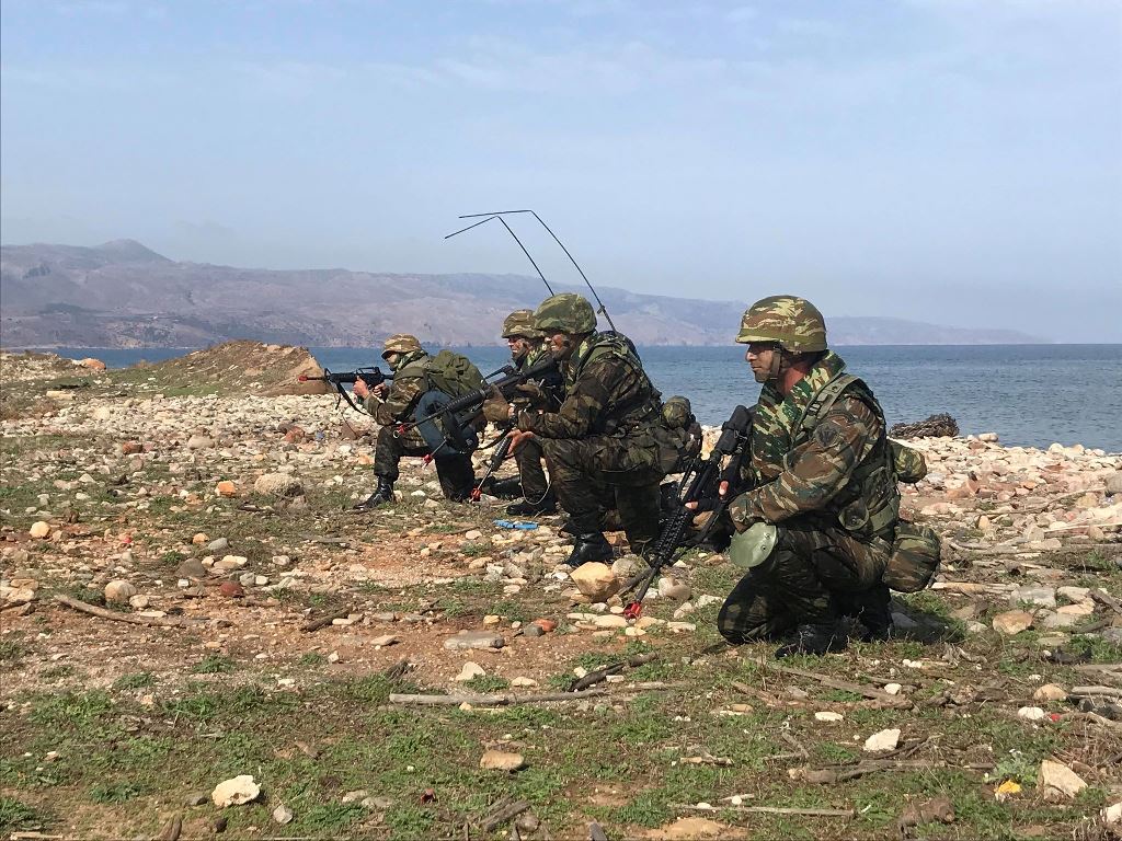 Στα ύψη η ετοιμότητα άμεσης αντίδρασης: Ενεργοποίηση του 545 Αερομεταφερόμενου Τάγματος Πεζικού – Hχηρό μήνυμα στην Άγκυρα